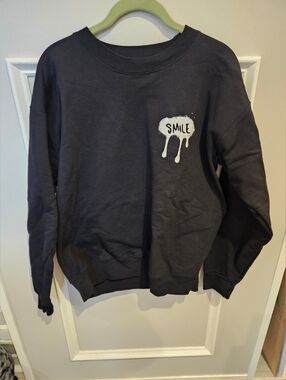 Dream streamer sweatshirt. Unisex small. SMILE on the front  SMILE MORE on back